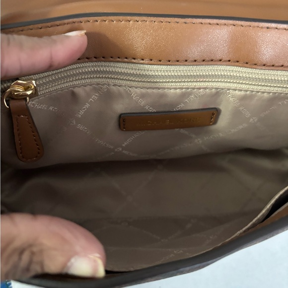 Michael Kors Brown Crossbody Bag with Monogram Print Great condition - Picture 9 of 13